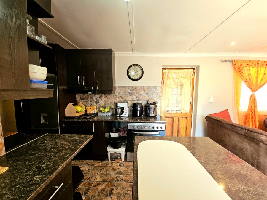 3 Bedroom Property for Sale in Portlands Western Cape